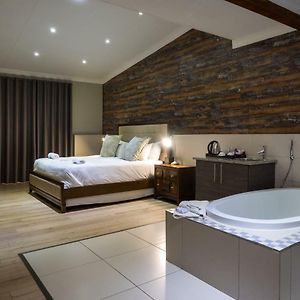 Executive King Room